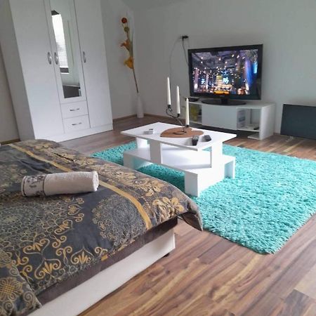 Stan Na Dan Gornji Milanovac-Centar-Nova Gradnja Apartment Екстериор снимка